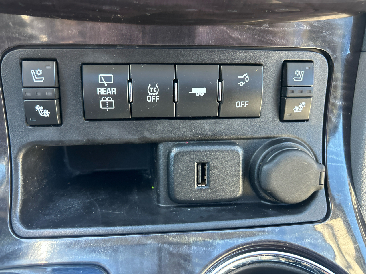 Buick Enclave AWD 4dr Premium 2016