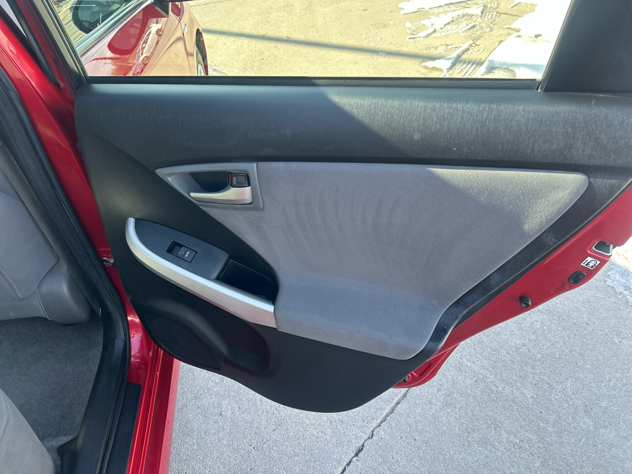 Toyota Prius 5dr HB Three (Natl) 2012