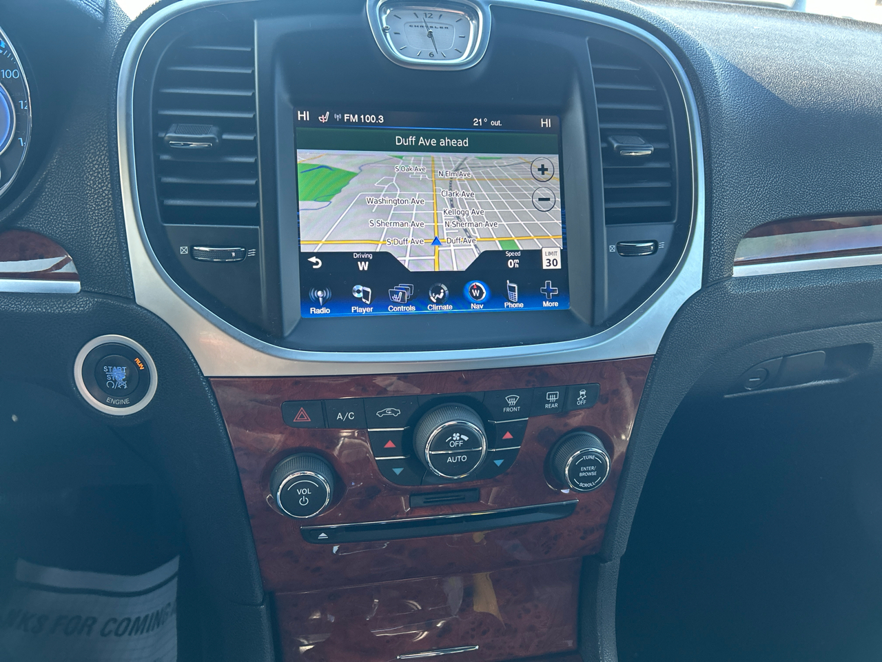 Chrysler 300 4dr Sdn RWD 2013