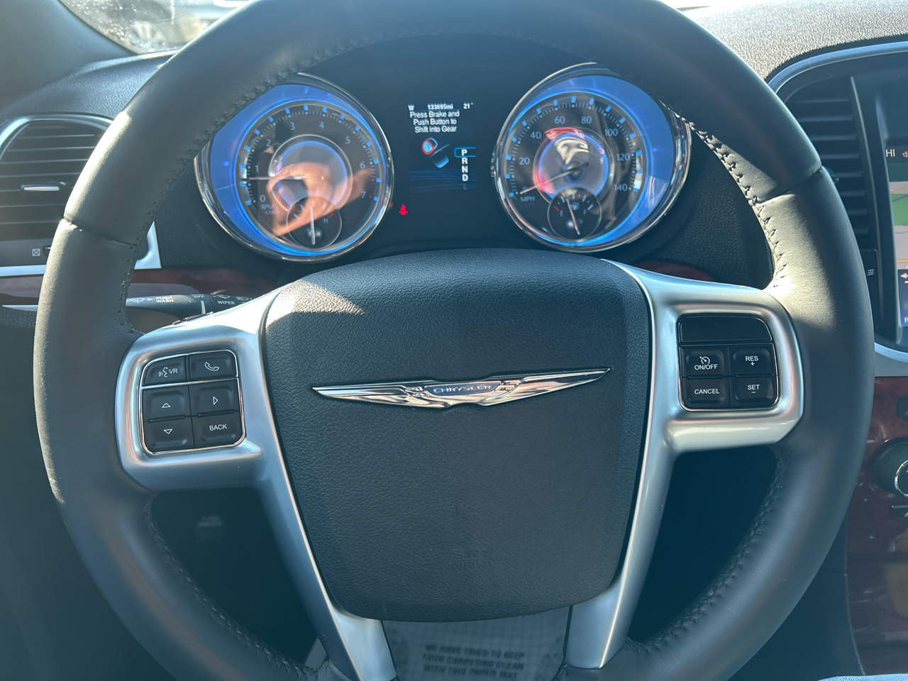 Chrysler 300 4dr Sdn RWD 2013