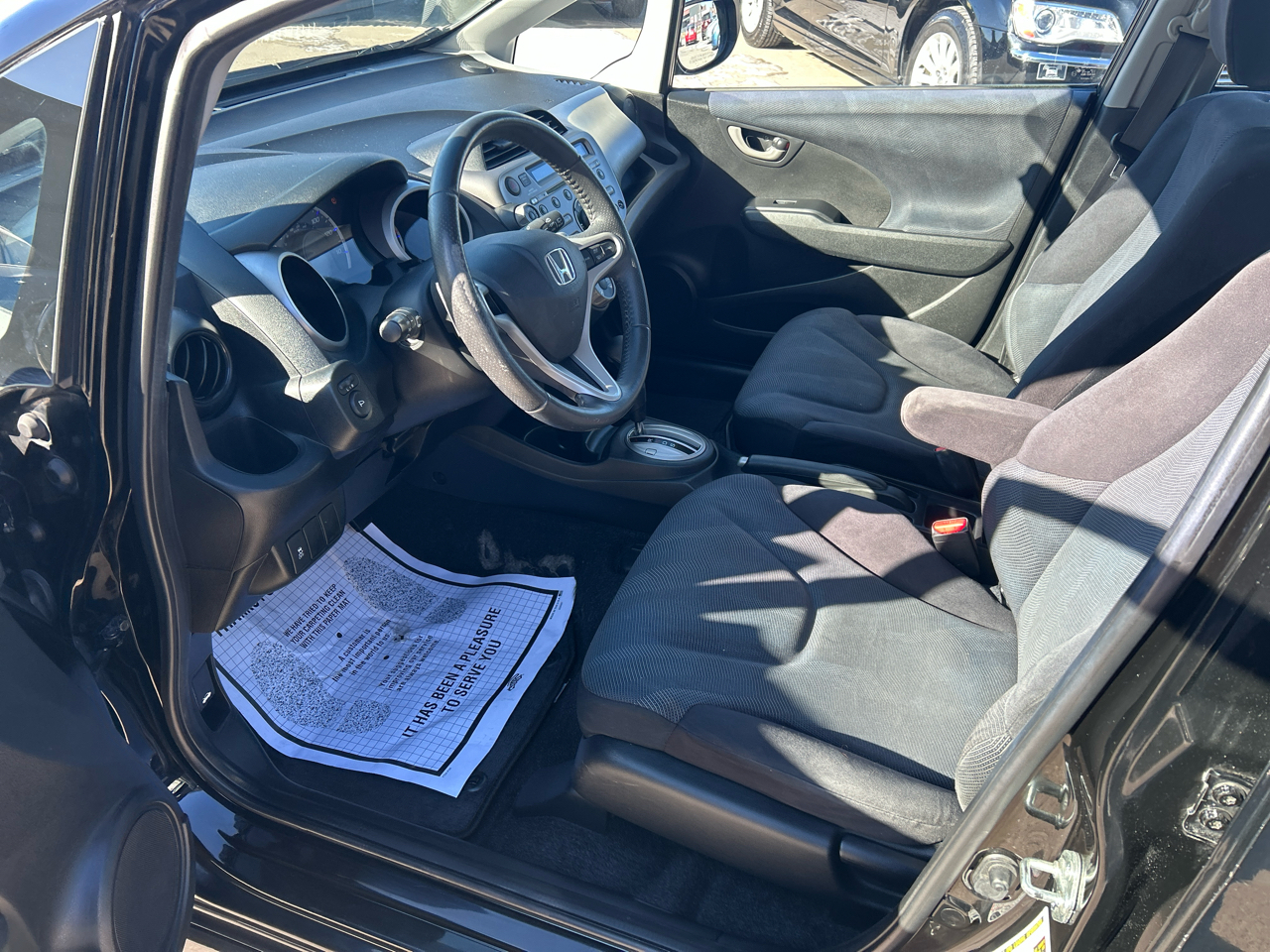 Honda Fit 5dr HB Auto Sport 2011