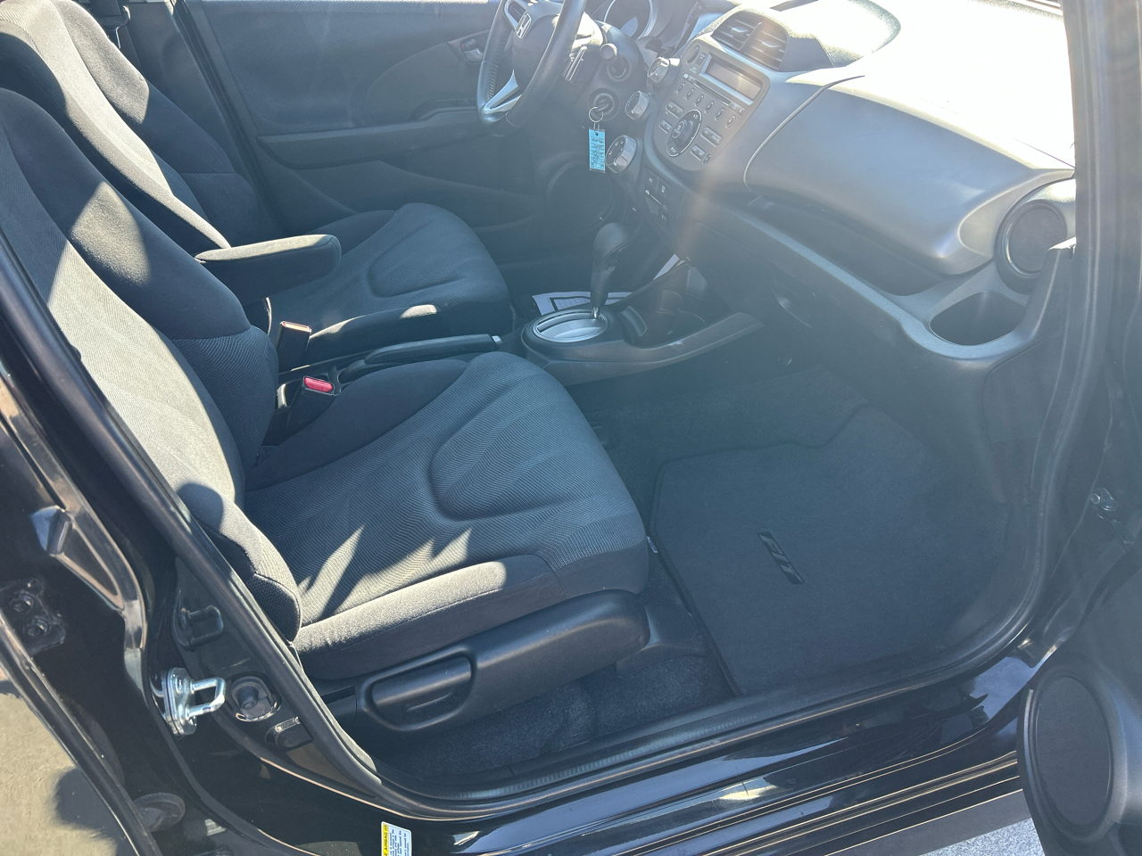 Honda Fit 5dr HB Auto Sport 2011