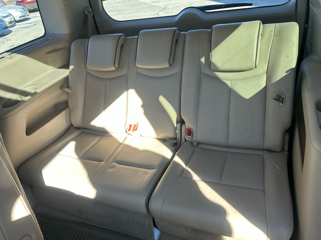 Nissan Quest 4dr LE 2012