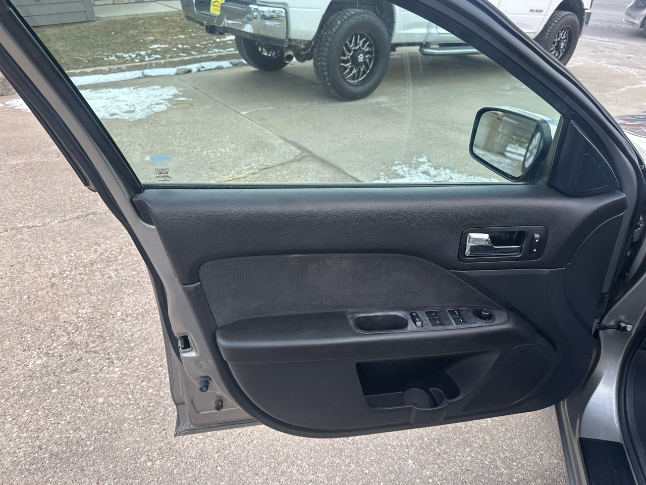 Ford Fusion 4dr Sdn I4 SEL FWD 2009