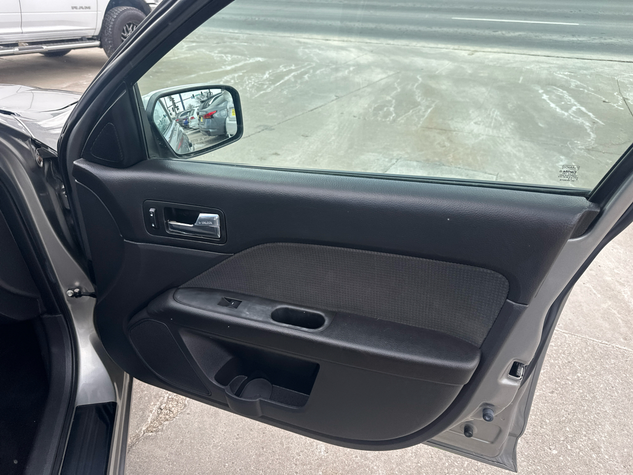 Ford Fusion 4dr Sdn I4 SEL FWD 2009