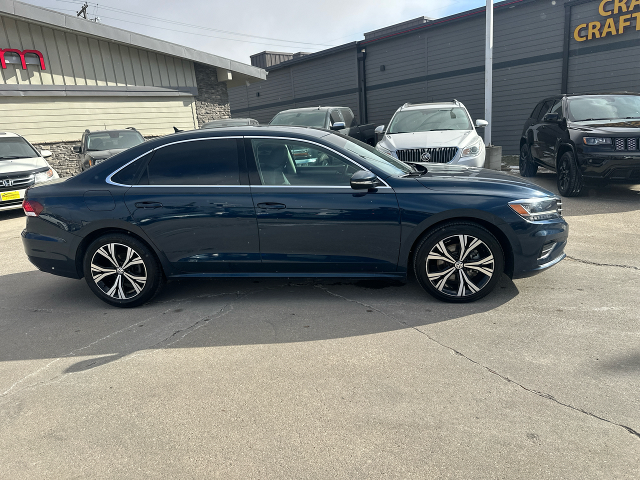 Volkswagen Passat 2.0T SE Auto 2022