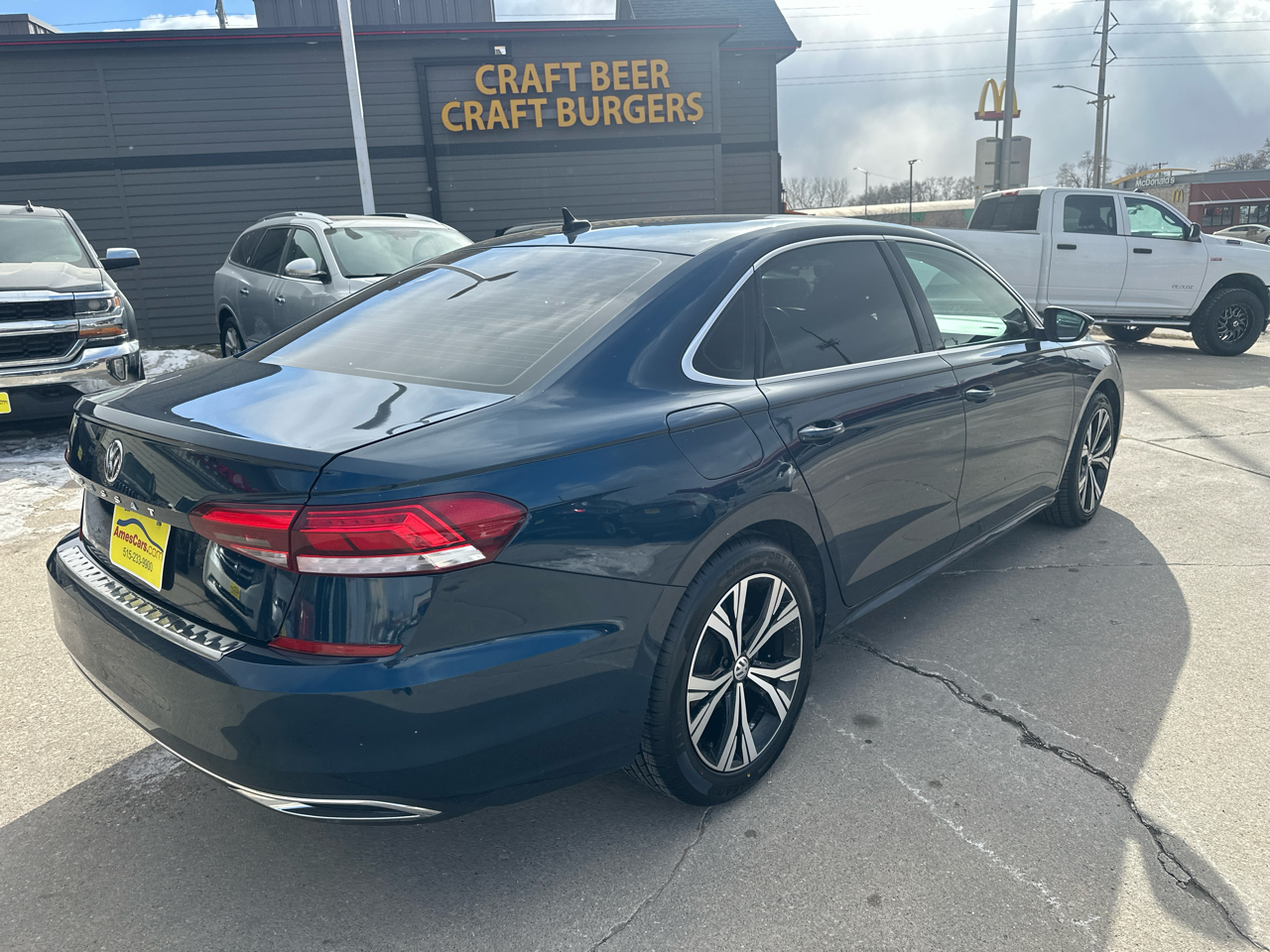 Volkswagen Passat 2.0T SE Auto 2022