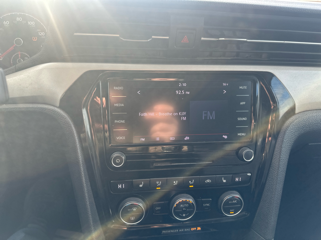 Volkswagen Passat 2.0T SE Auto 2022