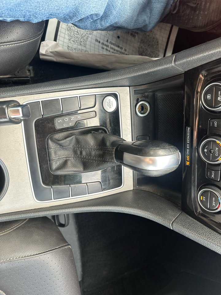 Volkswagen Passat 2.0T SE Auto 2022