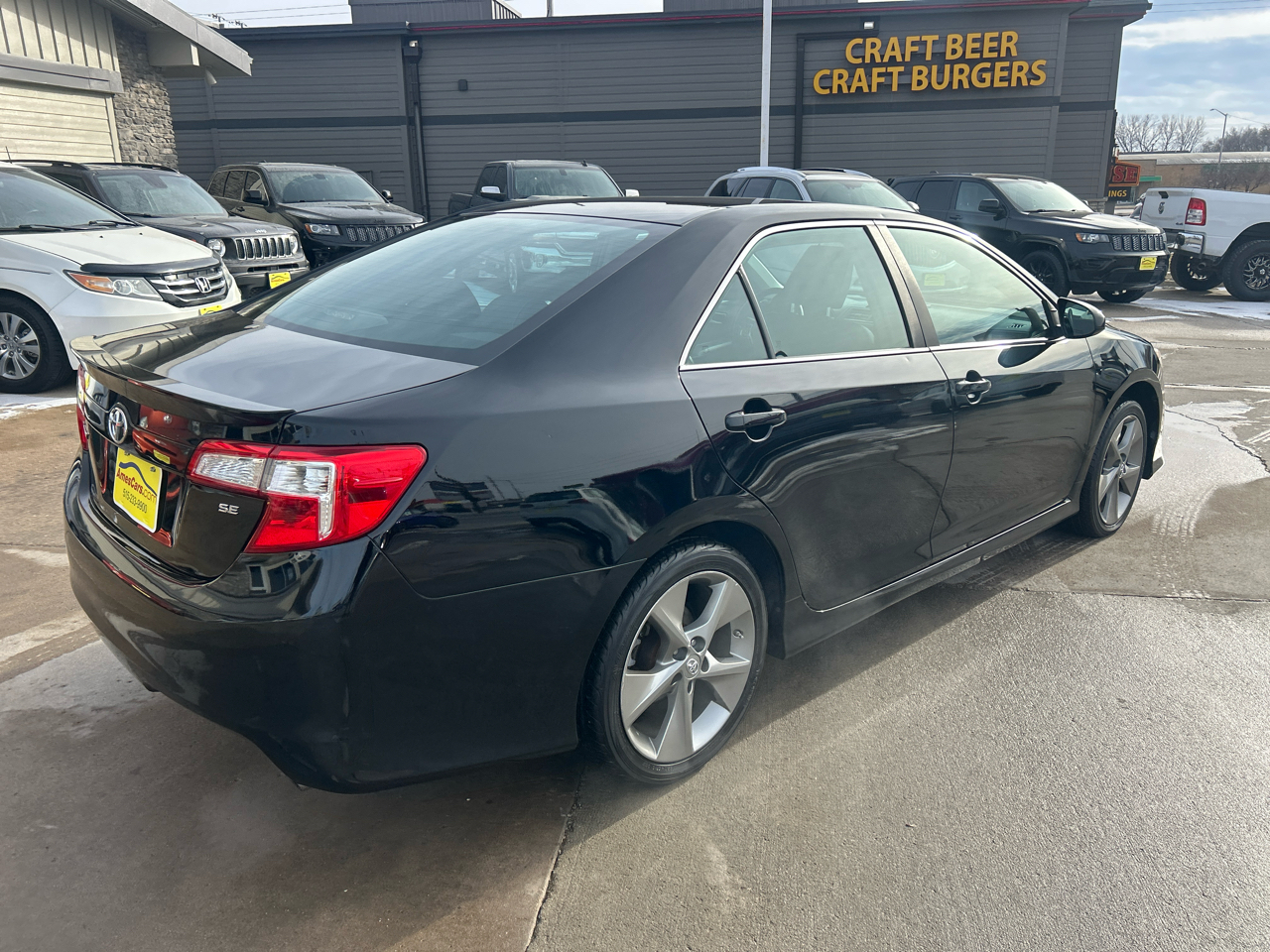 Toyota Camry 2014.5 4dr Sdn I4 Auto SE Sport (Natl) 2014
