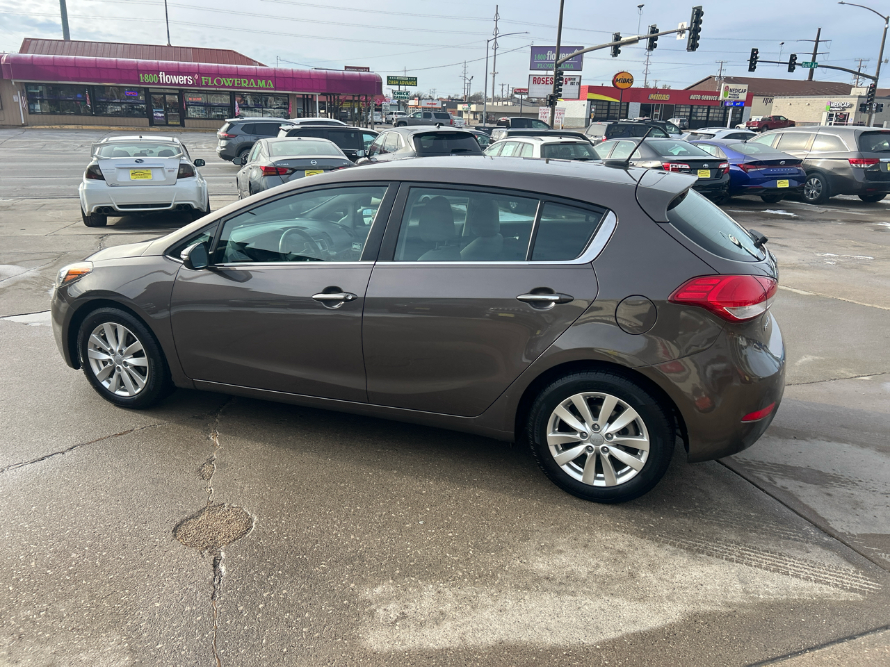 Kia Forte 5-Door 5dr HB Auto EX 2014