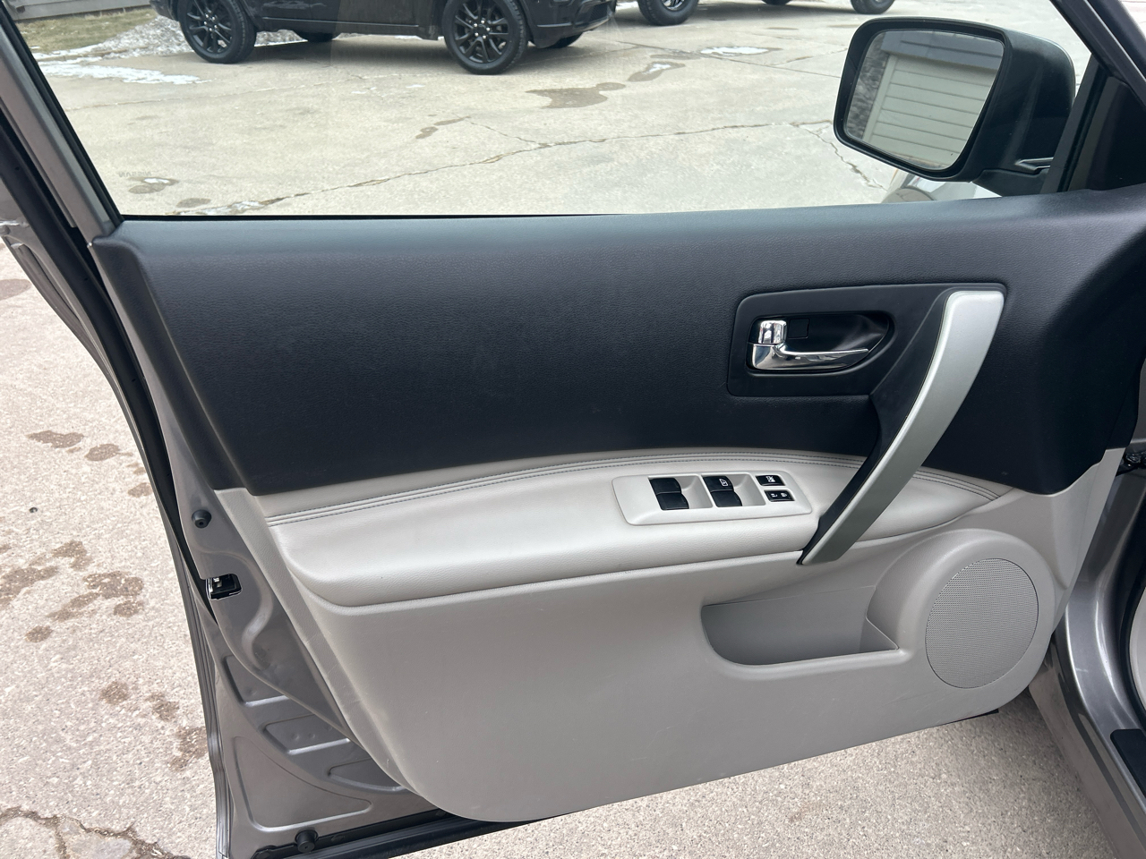 Nissan Rogue AWD 4dr SL 2012