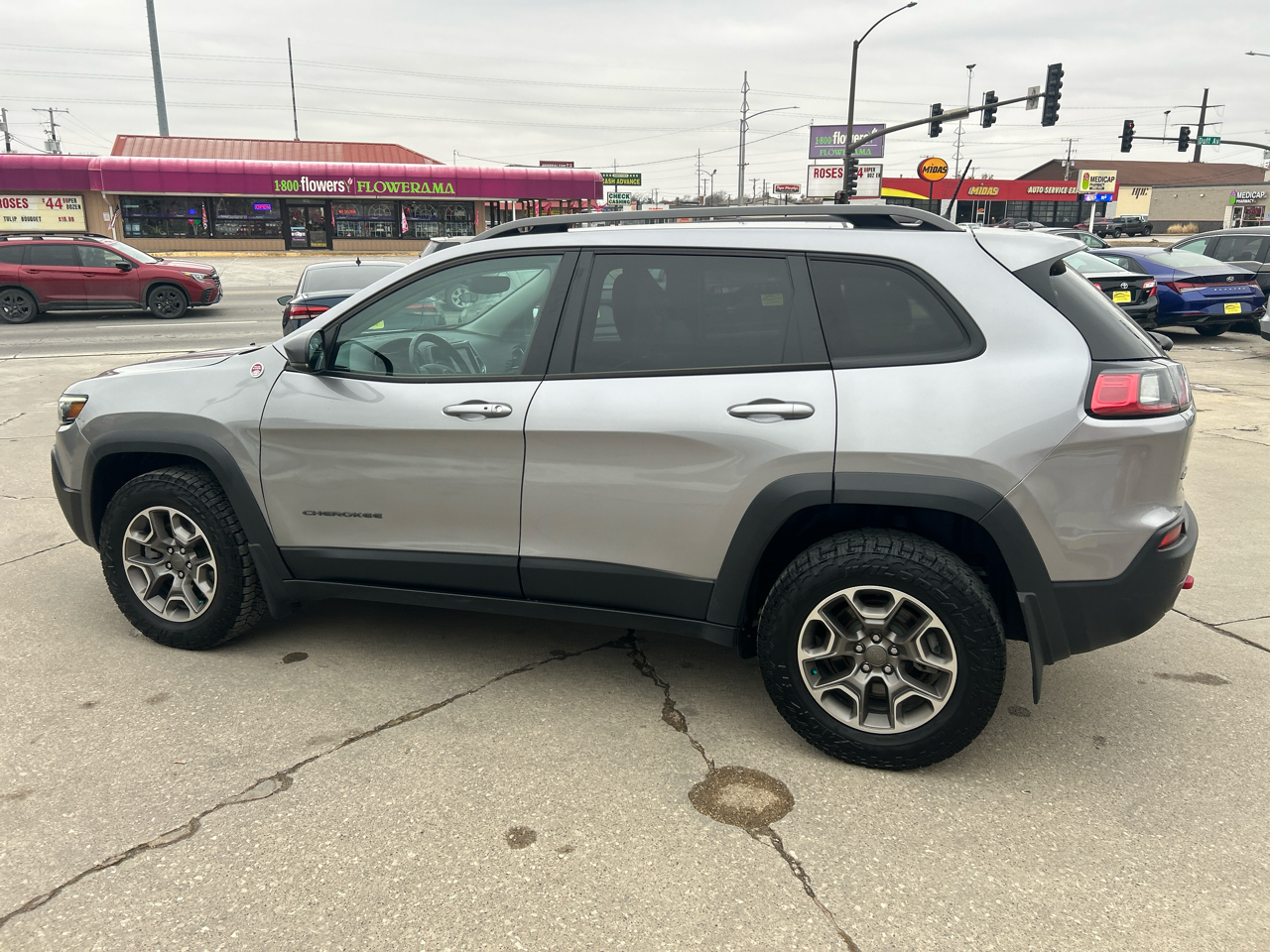 Jeep Cherokee Trailhawk 4x4 2021