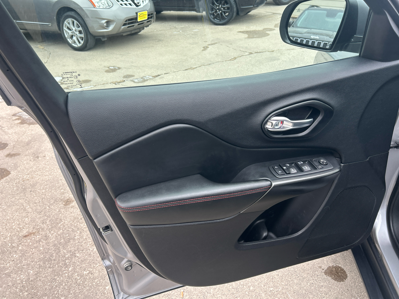 Jeep Cherokee Trailhawk 4x4 2021