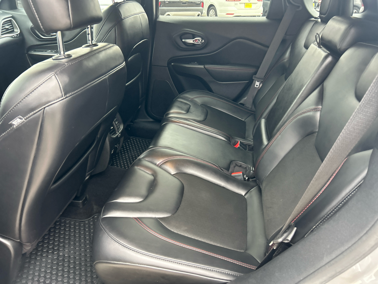 Jeep Cherokee Trailhawk 4x4 2021