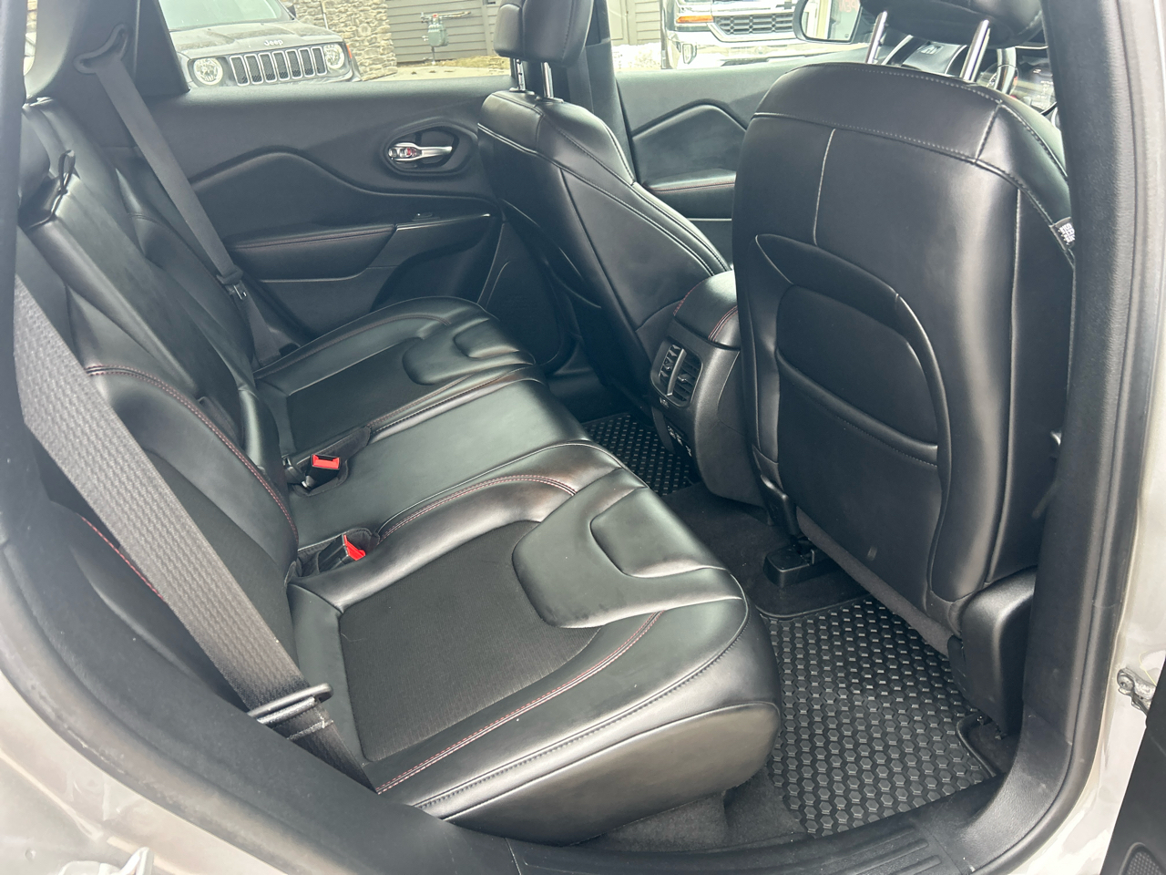 Jeep Cherokee Trailhawk 4x4 2021