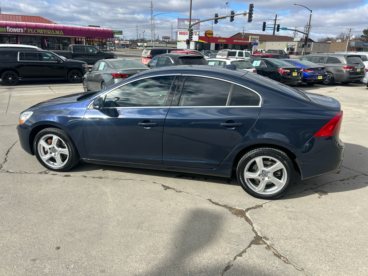 Volvo S60 4dr Sdn T5 AWD 2013