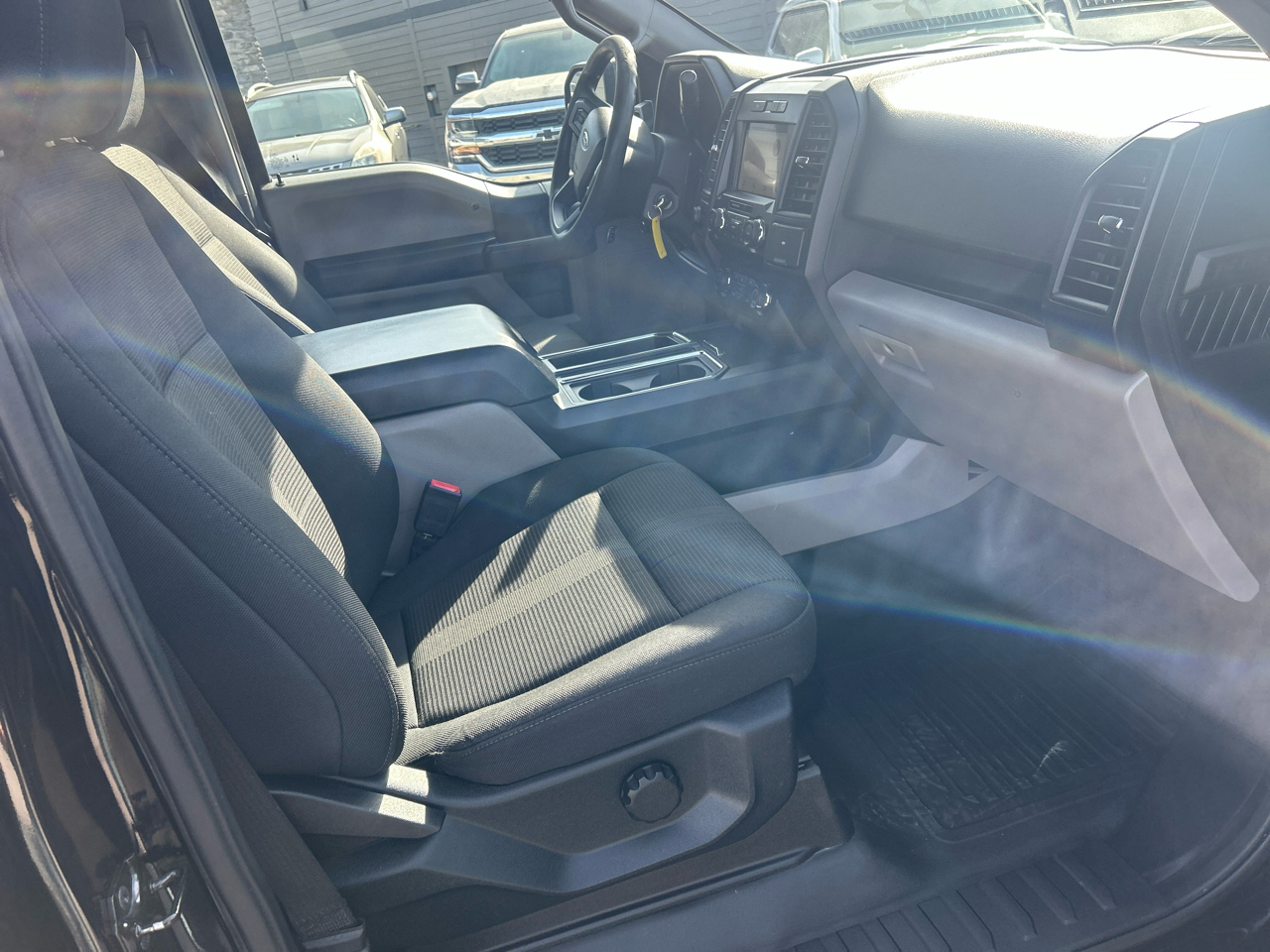 Ford F-150 4WD SuperCrew 139" XL 2019