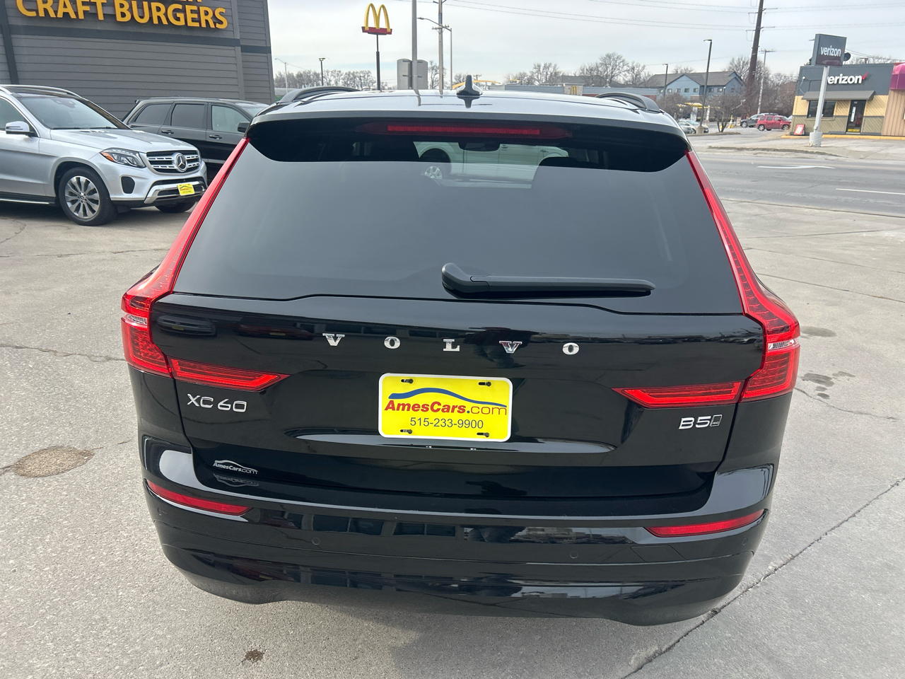 Volvo XC60 B5 AWD Momentum 2022