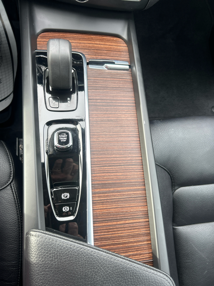 Volvo XC60 B5 AWD Momentum 2022