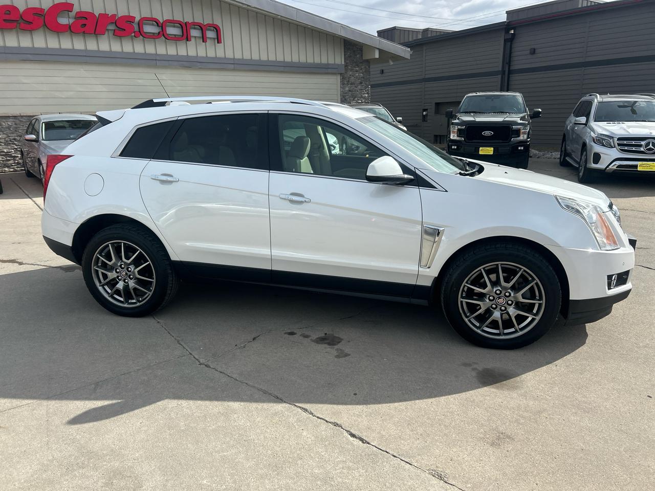 Cadillac SRX AWD 4dr Premium Collection 2015