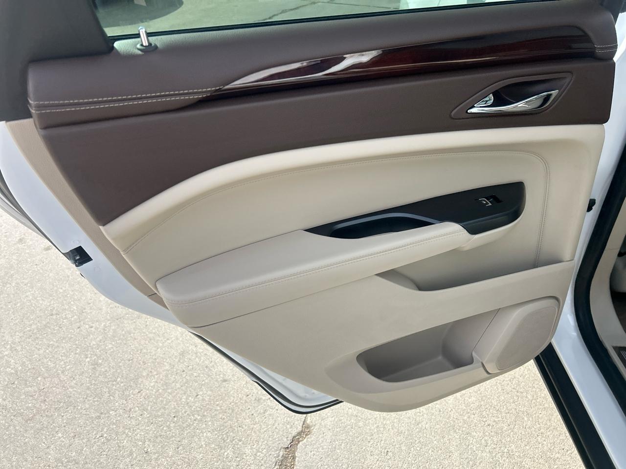 Cadillac SRX AWD 4dr Premium Collection 2015