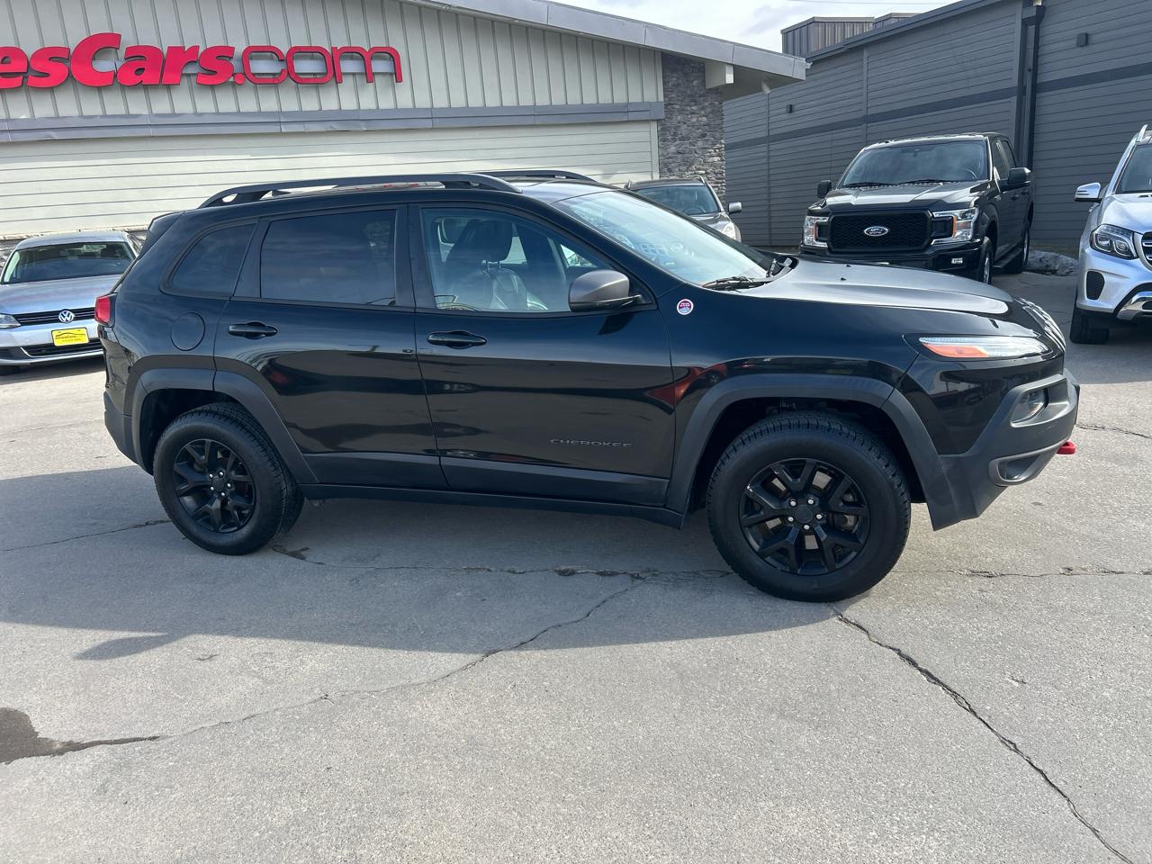 Jeep Cherokee 4WD 4dr Trailhawk 2016