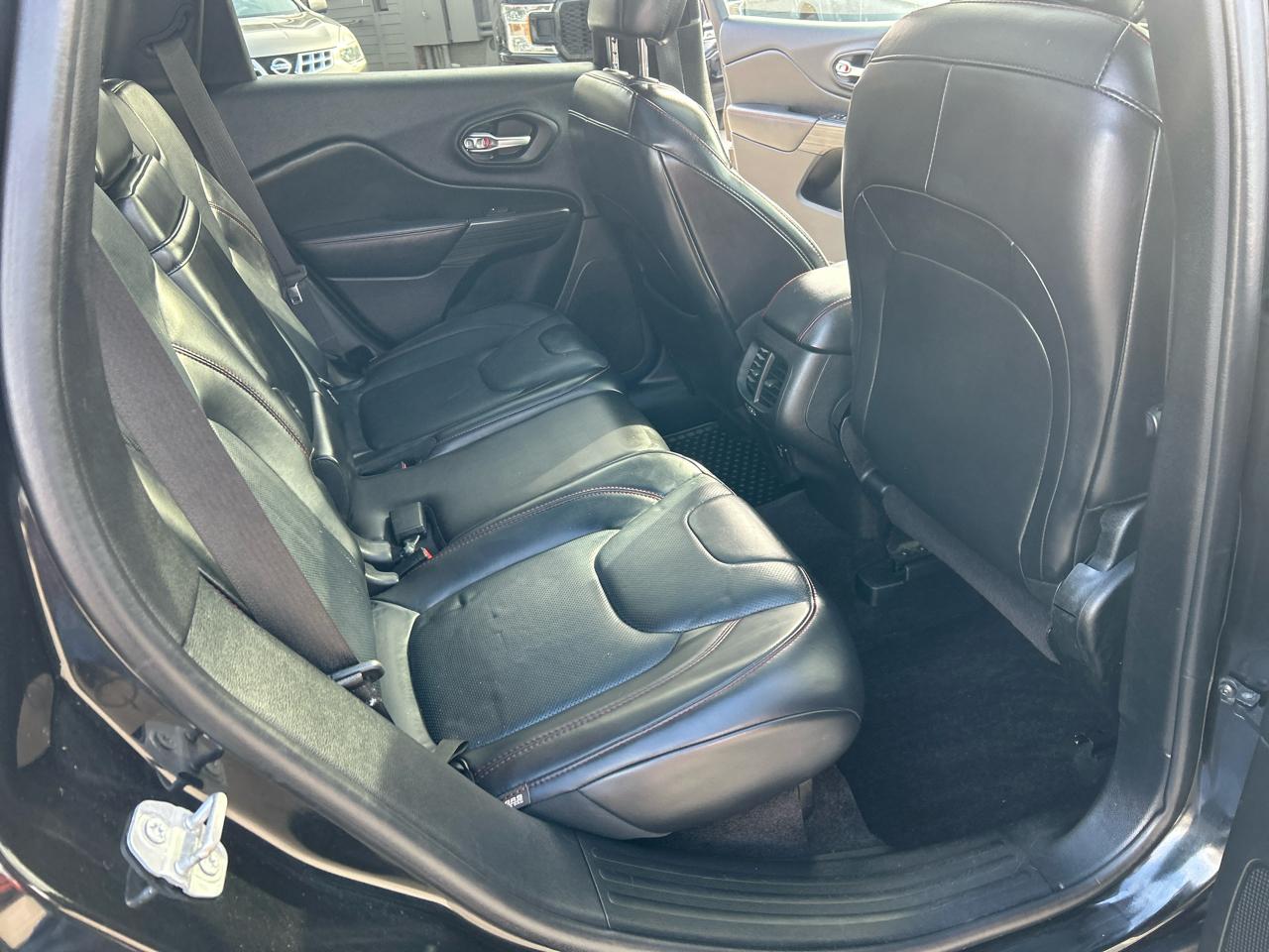 Jeep Cherokee 4WD 4dr Trailhawk 2016