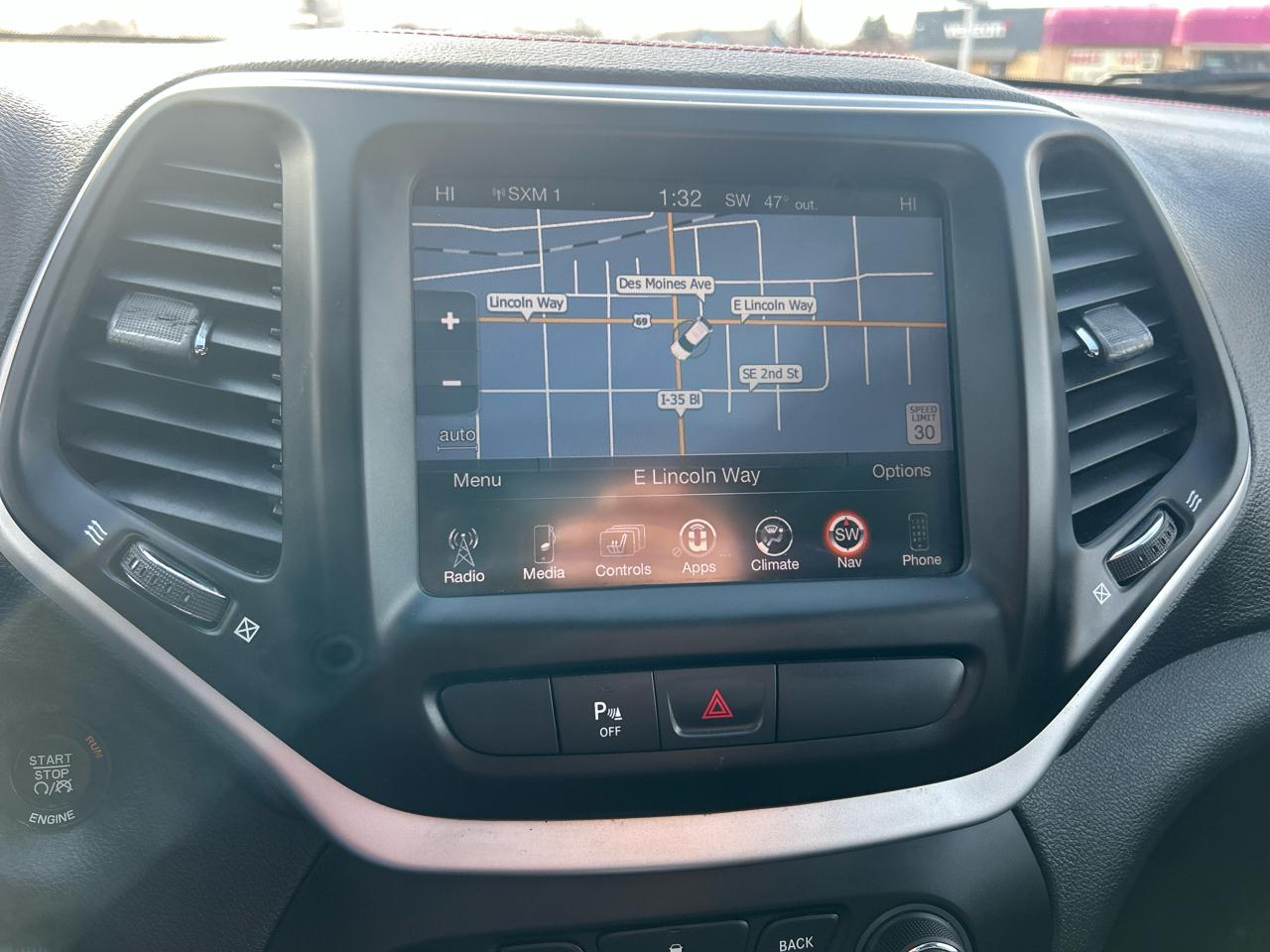 Jeep Cherokee 4WD 4dr Trailhawk 2016