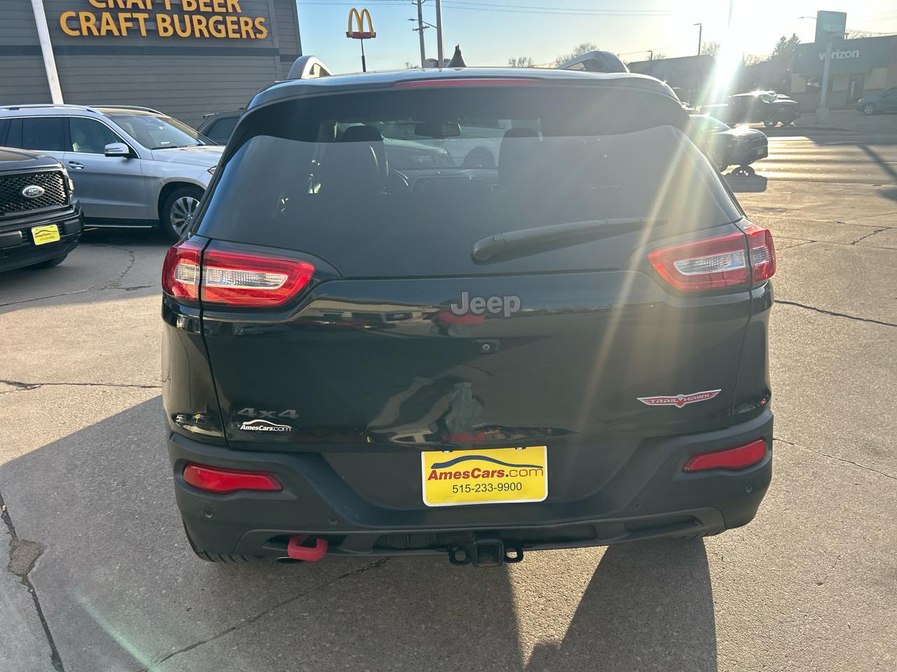 Jeep Cherokee 4WD 4dr Trailhawk 2016