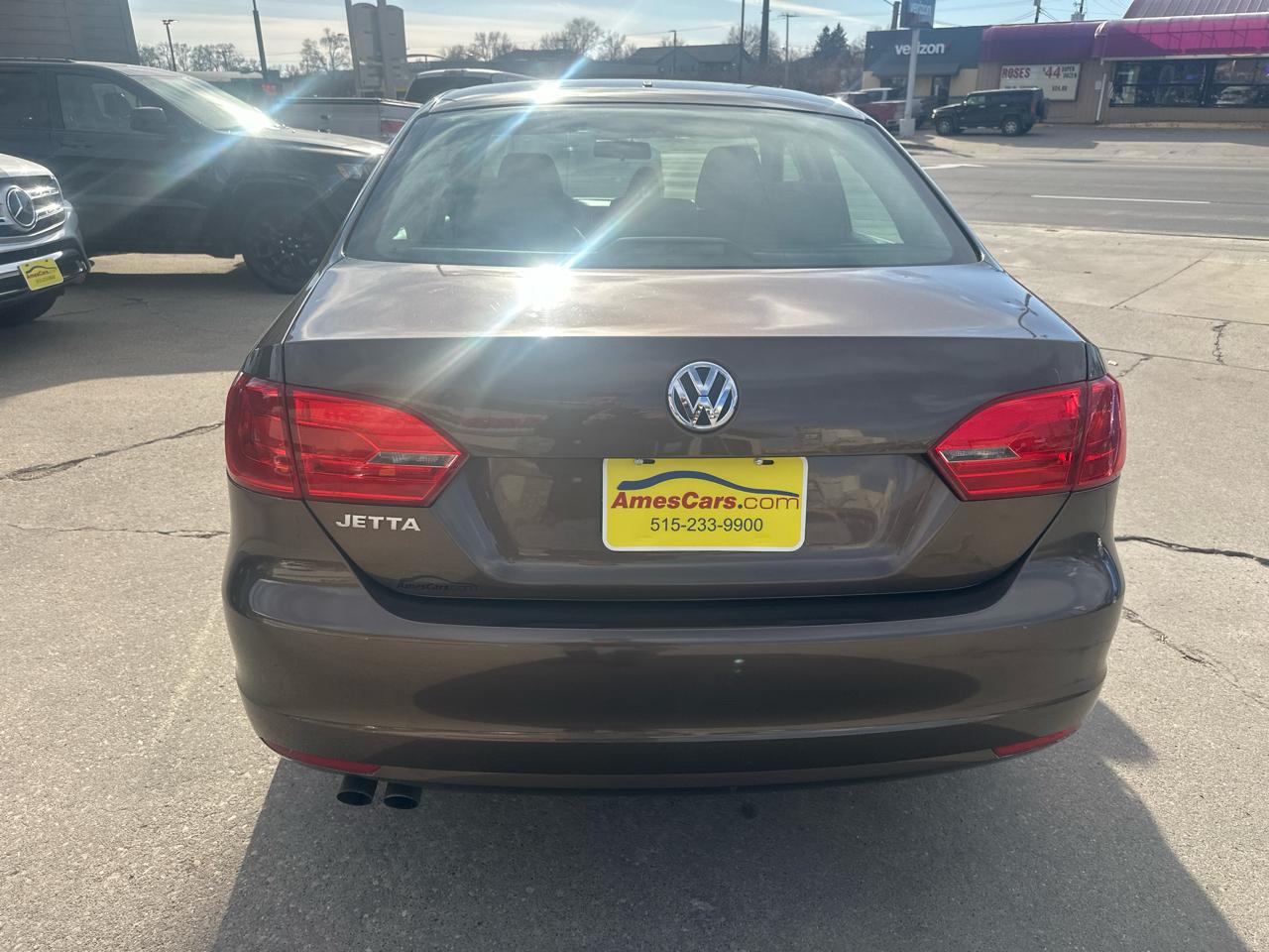 Volkswagen Jetta Sedan 4dr Auto S 2014