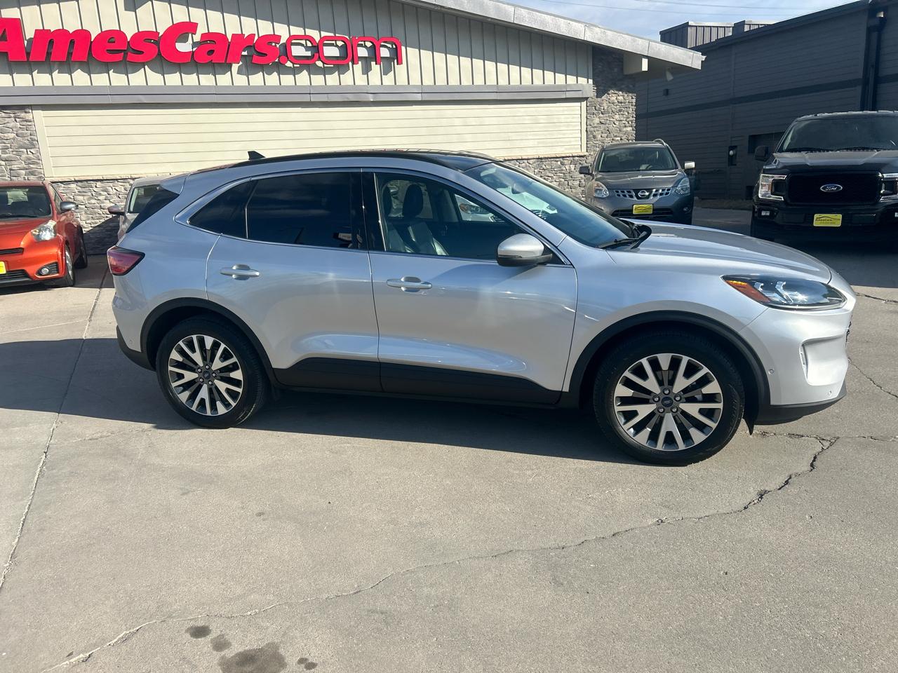 Ford Escape Titanium AWD 2020