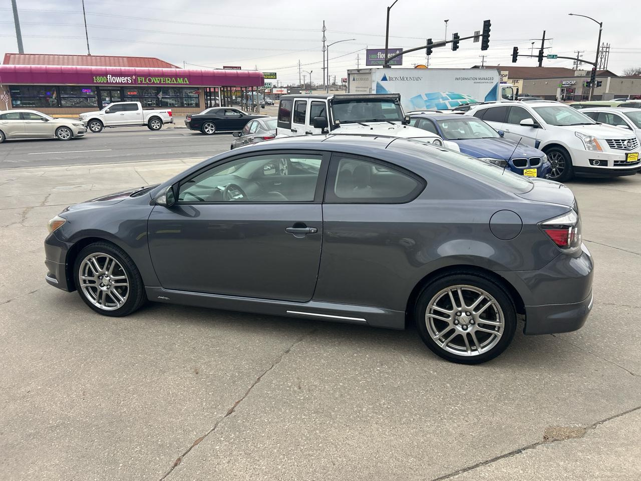 Scion tC 2dr HB Auto Spec (Natl) 2008