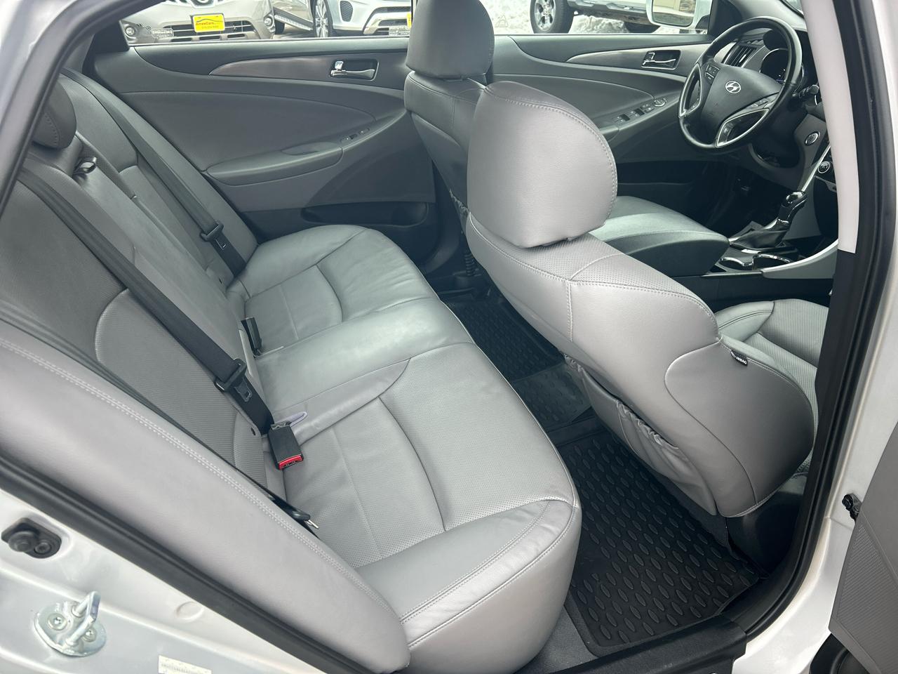 Hyundai Sonata Hybrid 4dr Sdn Limited 2013