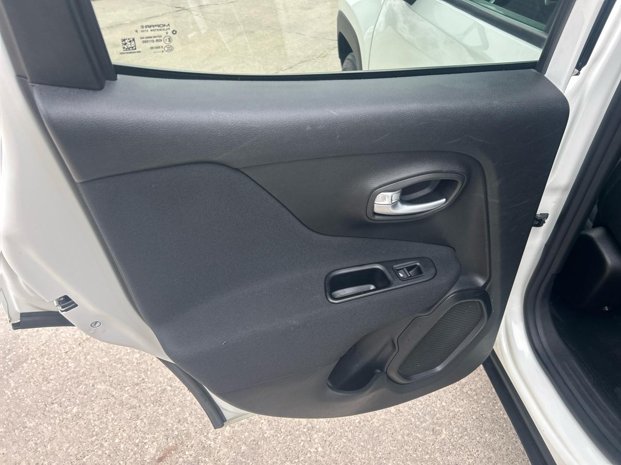 Jeep Renegade Latitude FWD 2019