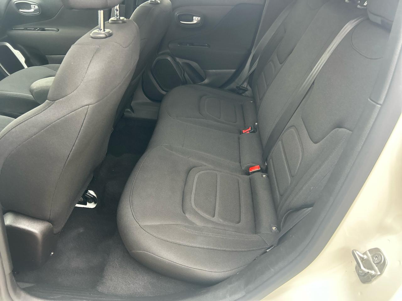 Jeep Renegade Latitude FWD 2019