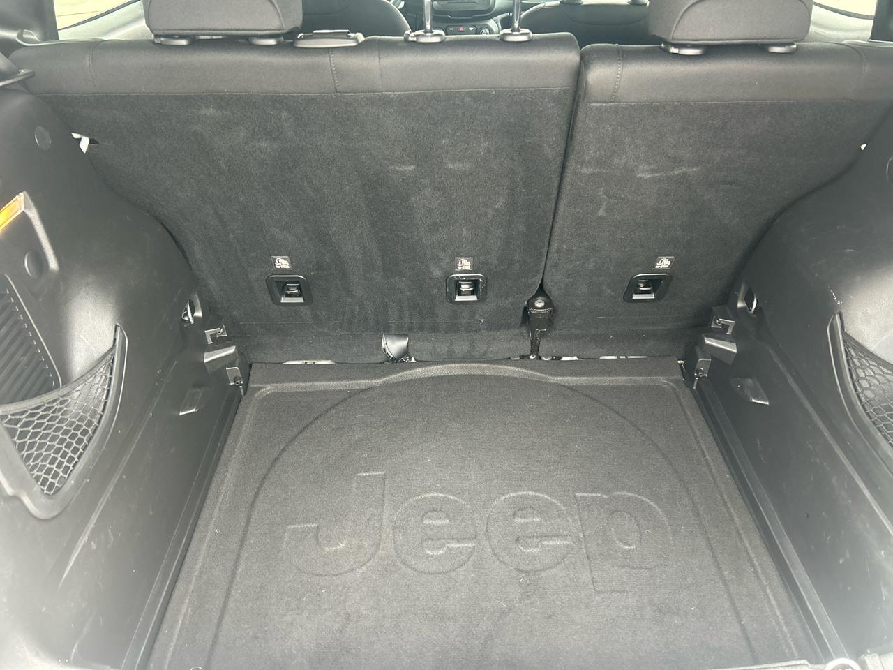 Jeep Renegade Latitude FWD 2019