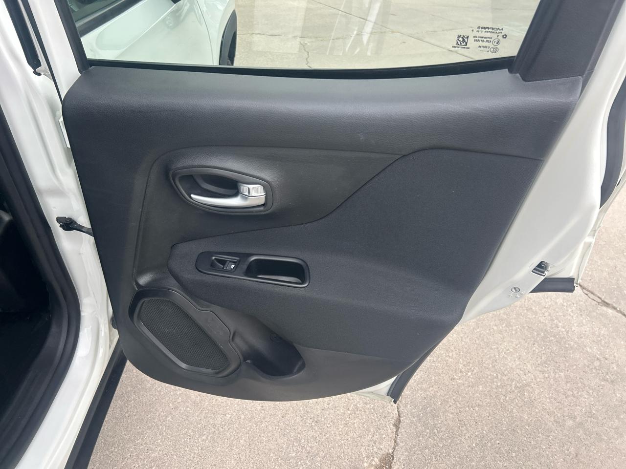 Jeep Renegade Latitude FWD 2019