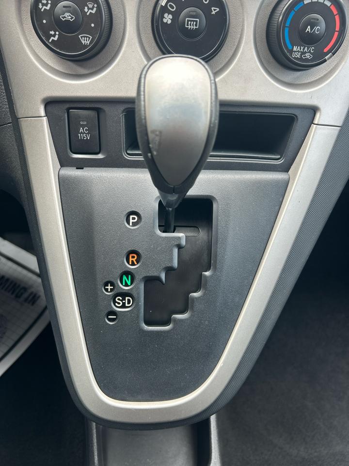 Pontiac Vibe 4dr HB GT FWD 2009