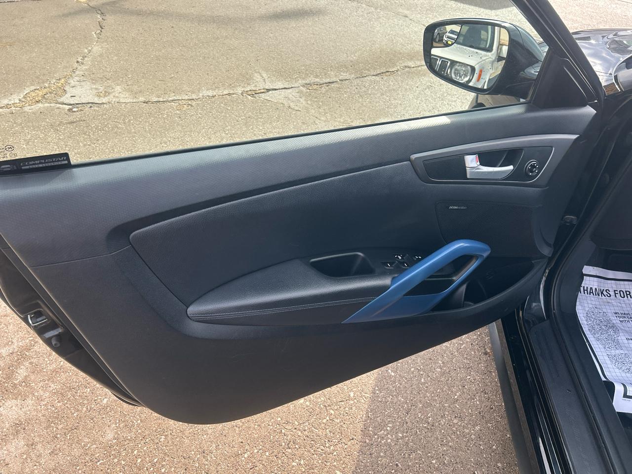 Hyundai Veloster 3dr Cpe Auto Turbo w/Blue Int 2014