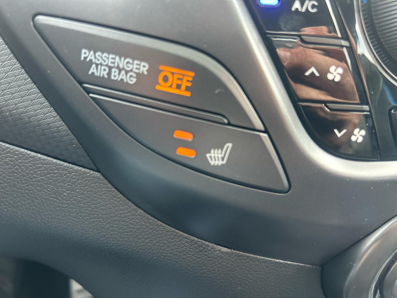 Hyundai Veloster 3dr Cpe Auto Turbo w/Blue Int 2014