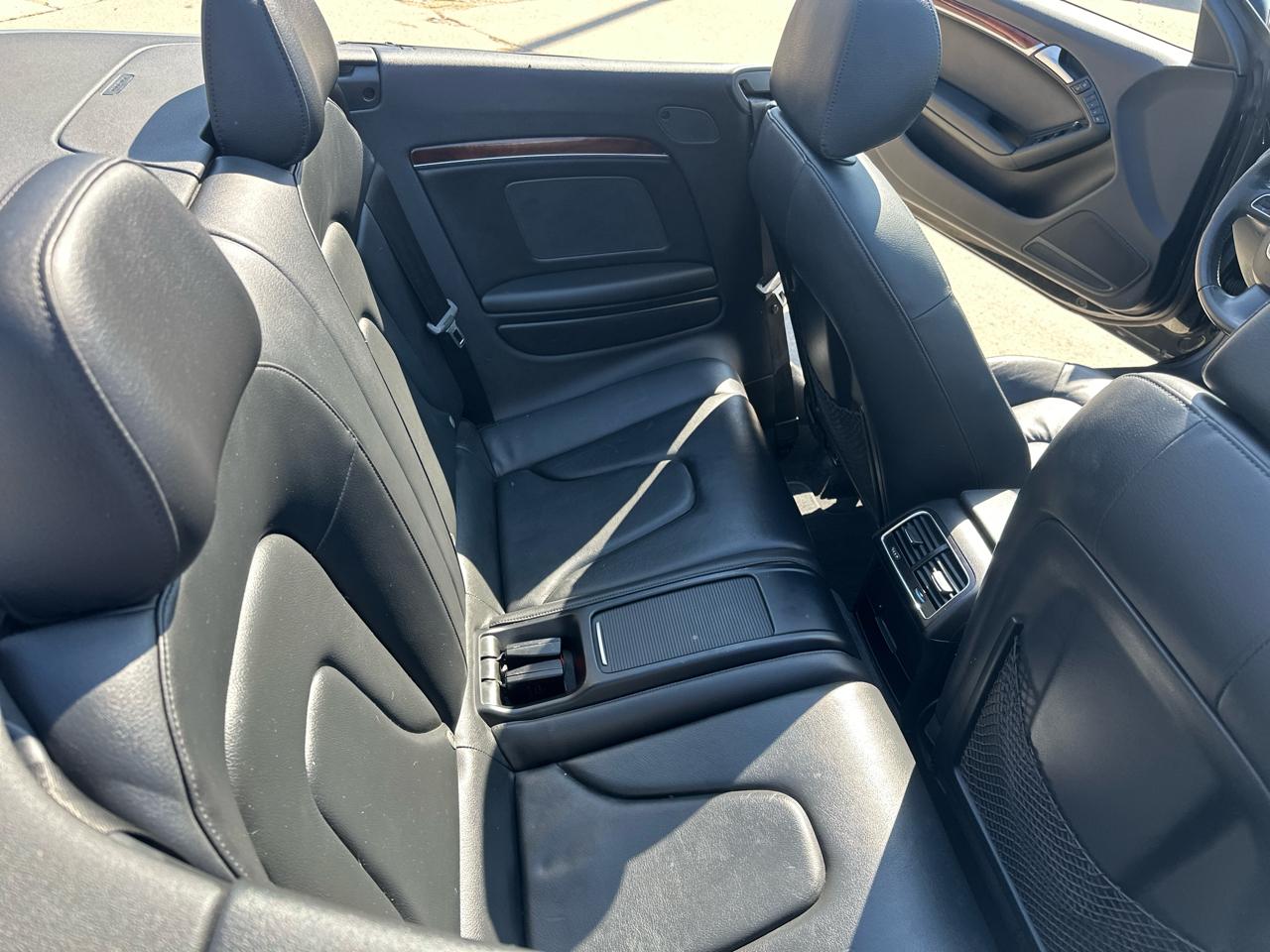 Audi A5 2dr Cabriolet Auto quattro 2.0T Premium Plus 2012