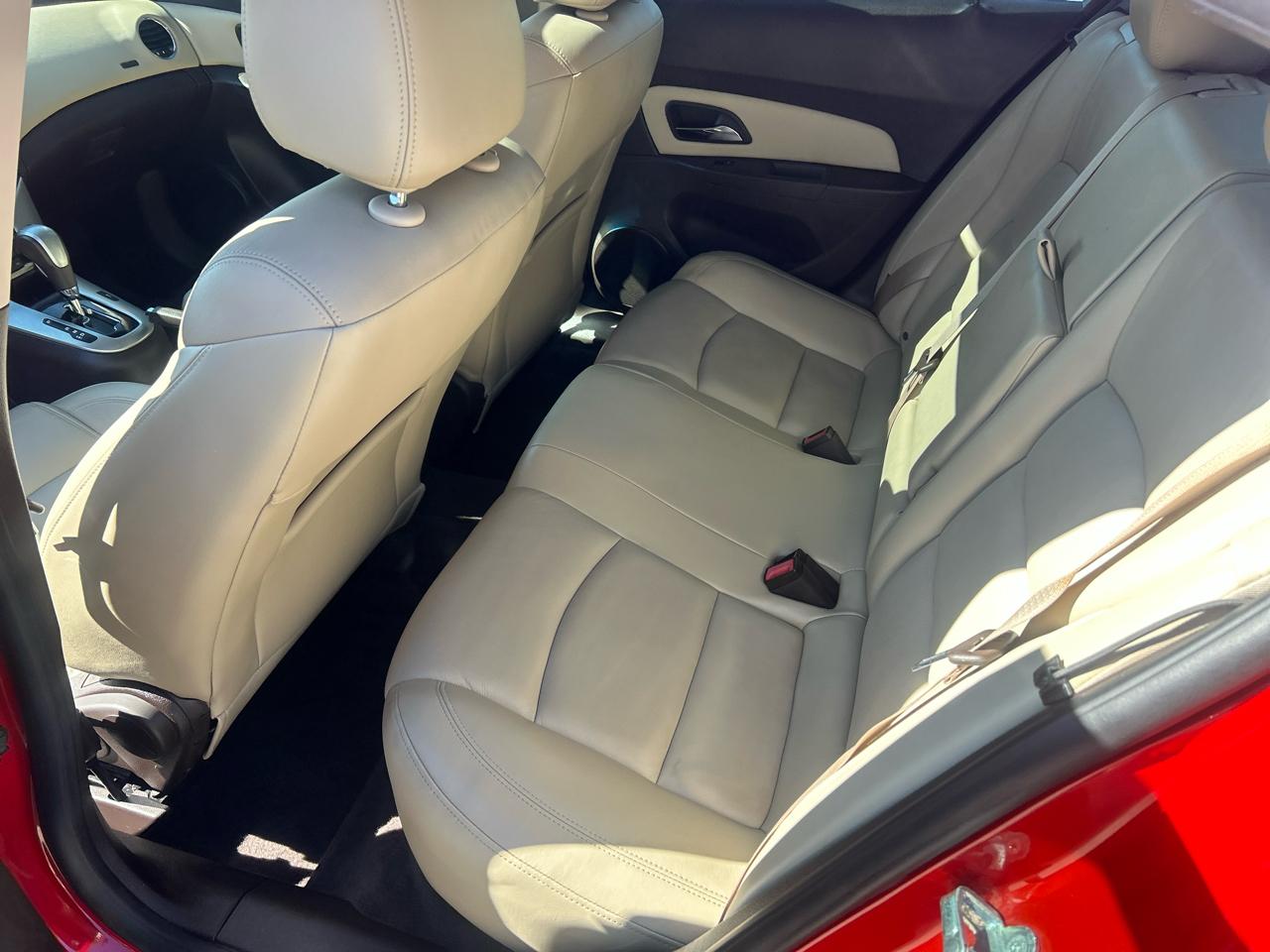 Chevrolet Cruze 4dr Sdn LTZ 2012