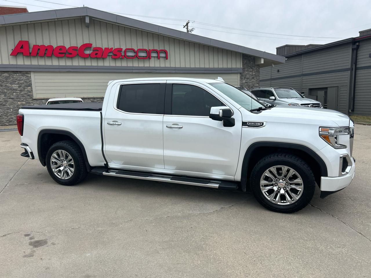 GMC Sierra 1500 4WD Crew Cab 147" Denali 2019