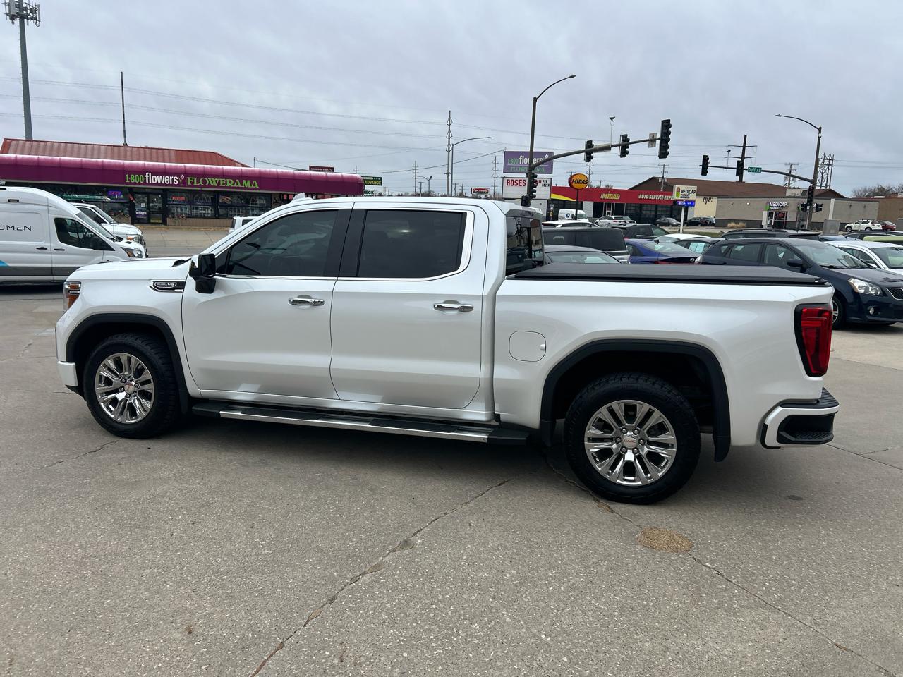 GMC Sierra 1500 4WD Crew Cab 147" Denali 2019