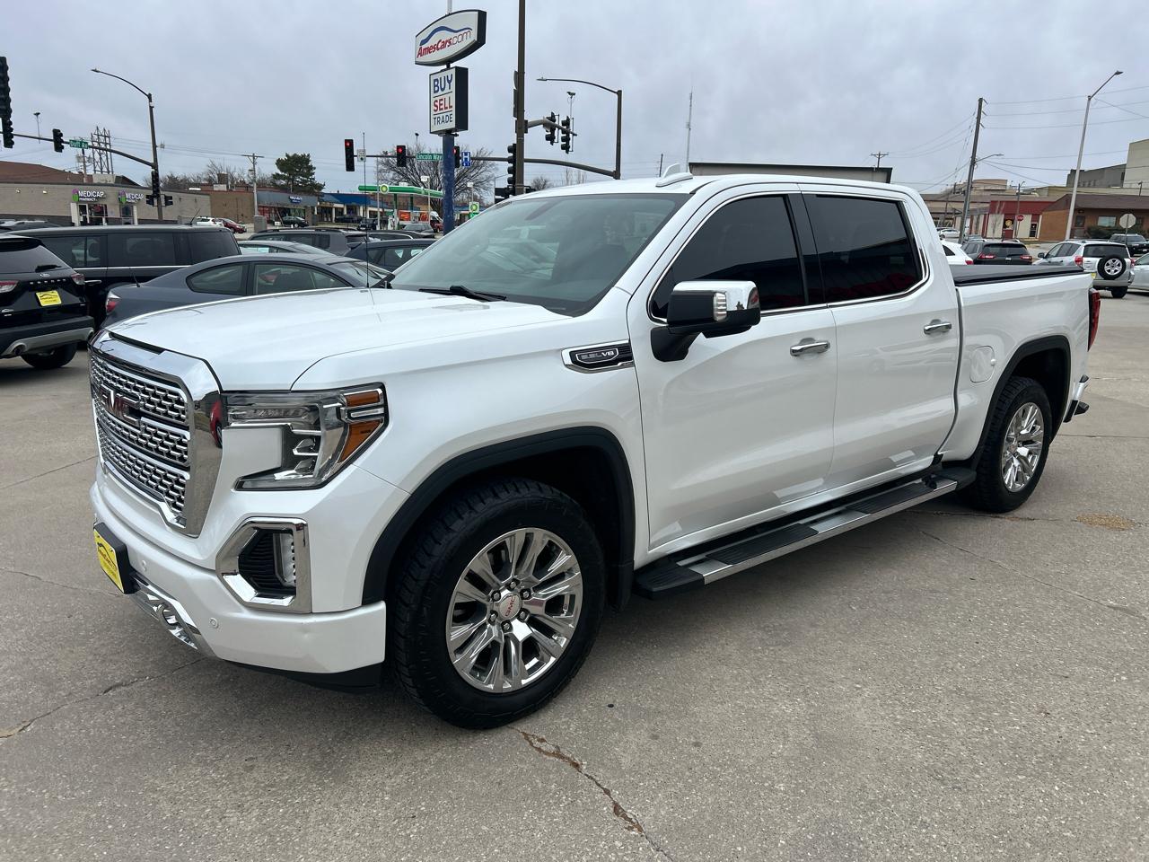 GMC Sierra 1500 4WD Crew Cab 147" Denali 2019