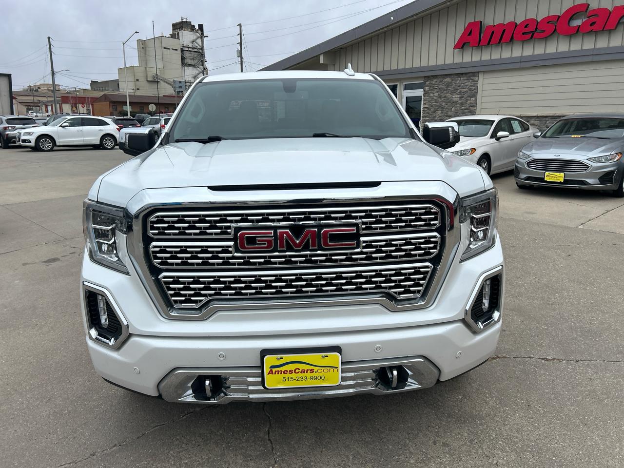 GMC Sierra 1500 4WD Crew Cab 147" Denali 2019