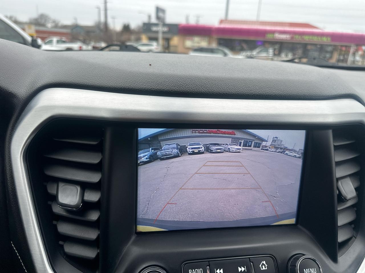 GMC Acadia FWD 4dr SLT w/SLT-1 2019