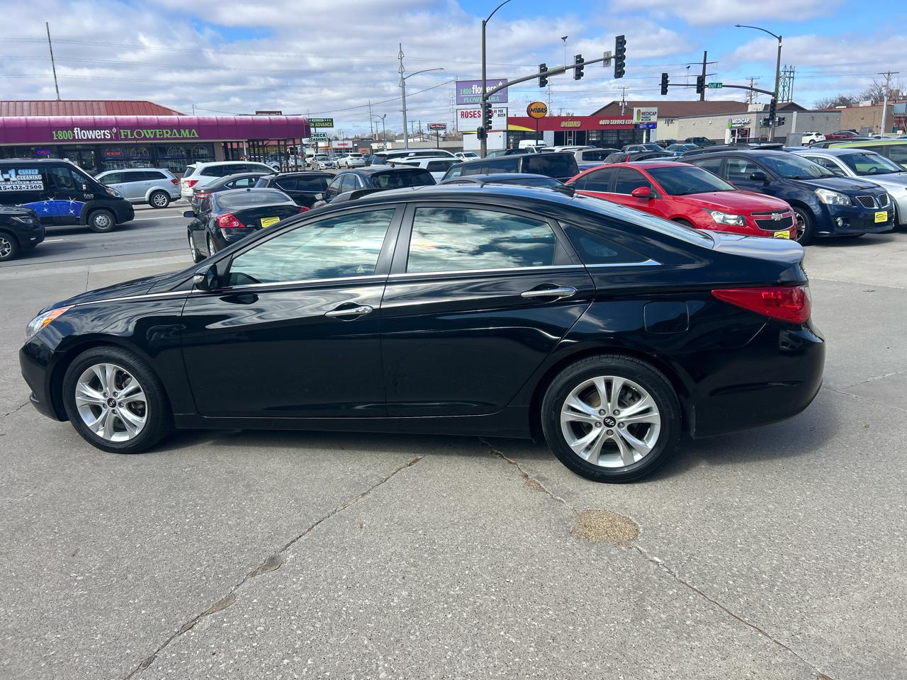 Hyundai Sonata 4dr Sdn 2.4L Auto Limited 2013