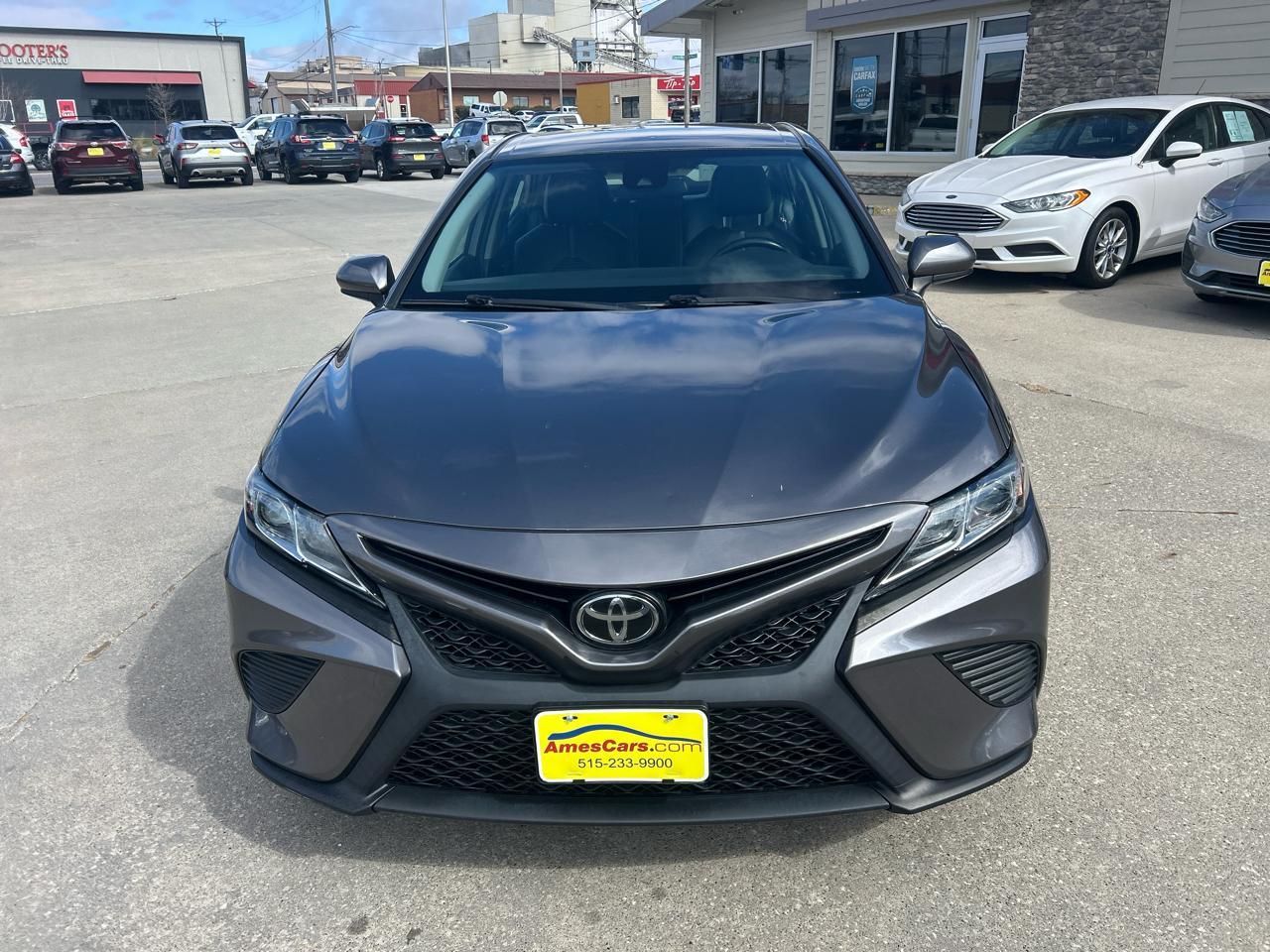 Toyota Camry XLE Auto (Natl) 2019